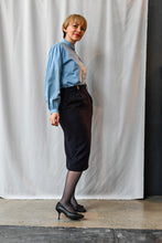 Load image into Gallery viewer, The navy blue vintage skirt
