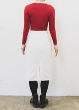 Load image into Gallery viewer, The white denim skirt with pockets
