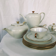 Load image into Gallery viewer, The vintage tea / coffee pot (small)
