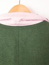 Load image into Gallery viewer, The green designer blazer jacket with pink lining
