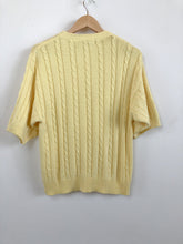 Load image into Gallery viewer, The pastel yellow 90s knit sweater
