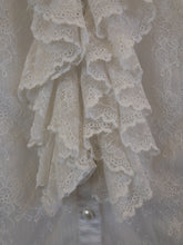 Load image into Gallery viewer, The white blouse with lace ruffles
