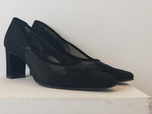 Load image into Gallery viewer, The 90s/2000s black mesh pumps
