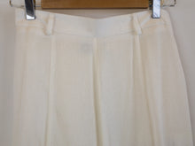 Load image into Gallery viewer, The vintage midi off-white skirt
