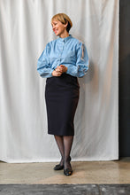 Load image into Gallery viewer, The navy blue vintage skirt
