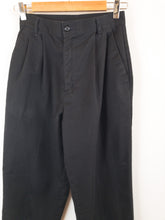 Load image into Gallery viewer, The 90s black cotton pants
