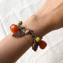 Load image into Gallery viewer, The vintage leaves bracelet
