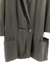 Load image into Gallery viewer, The light 90s black blazer jacket
