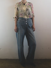 Load image into Gallery viewer, The transparent floral blouse
