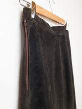 Load image into Gallery viewer, The Bavarian brown suede skirt
