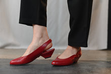 Load image into Gallery viewer, The lipstick red vintage shoes
