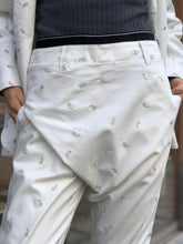 Load image into Gallery viewer, The white pants suit with stitching
